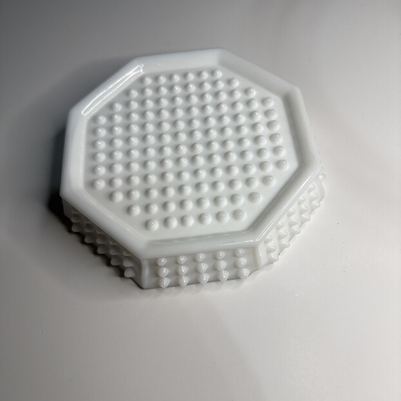 Fenton Hobnail White Milk Glass Octagon Large 7" Party Ashtray - Picture 2 of 2